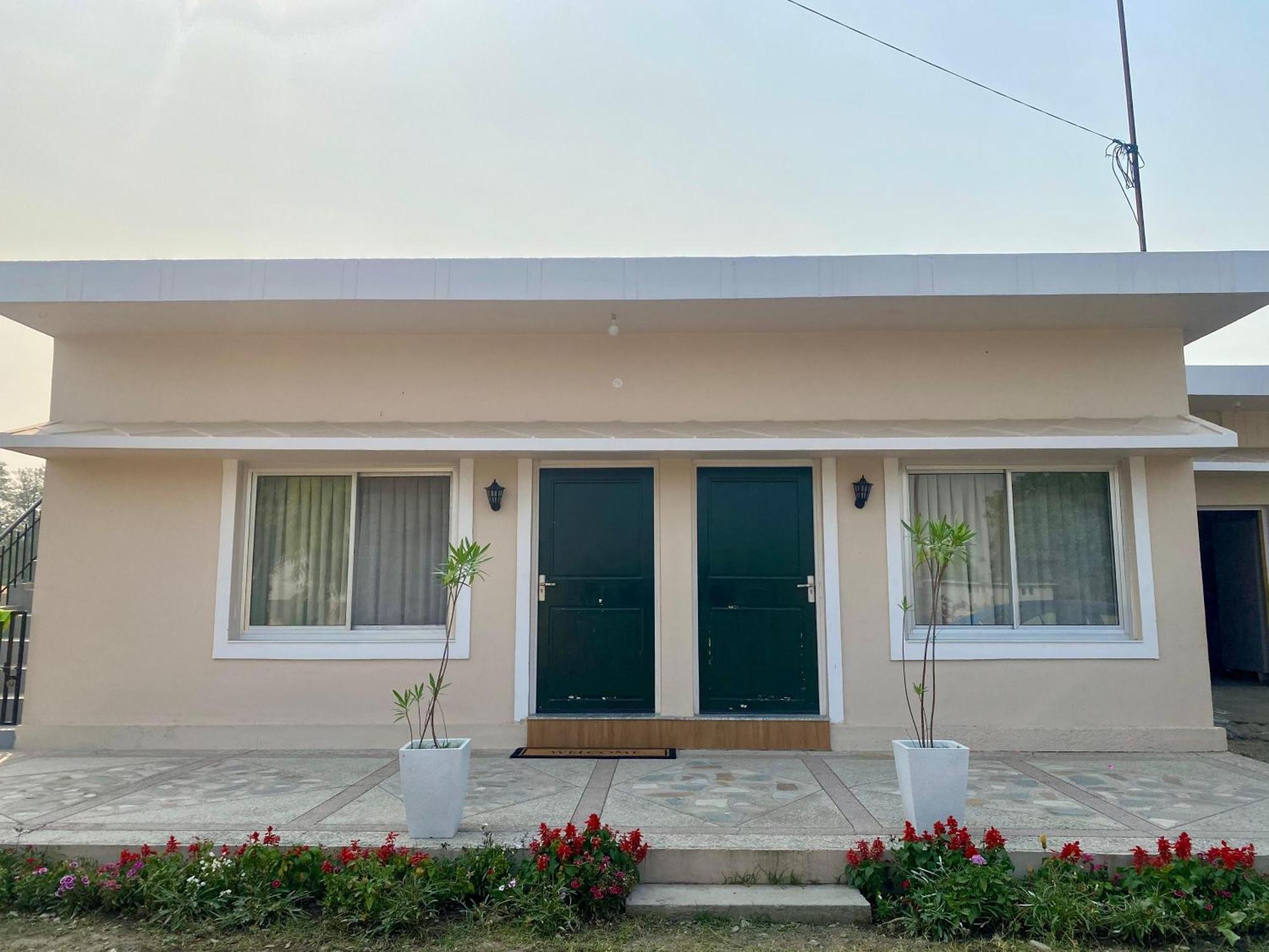 The Bougainvillea Cottage Farmstay Near Dehradun , 2 Bedroom Private Cottage Next To Fields And Orchards With Hill Views Exterior photo